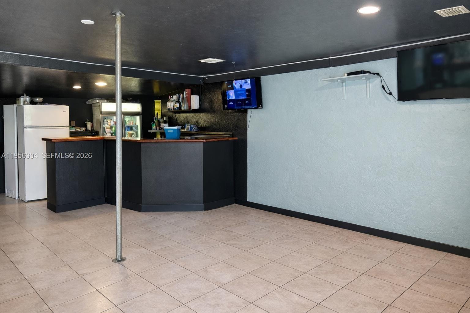 21855 S Dixie Highway — photo 4