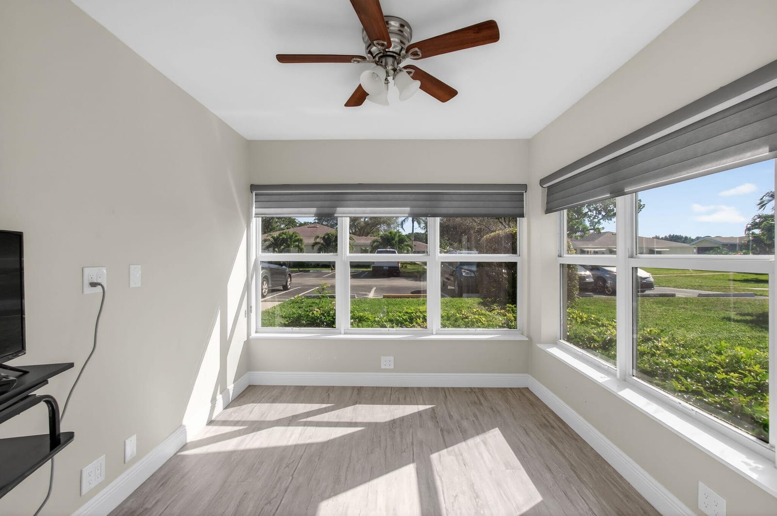 5392 Lakefront Boulevard A, Delray Beach, FL 33484 photo 13
