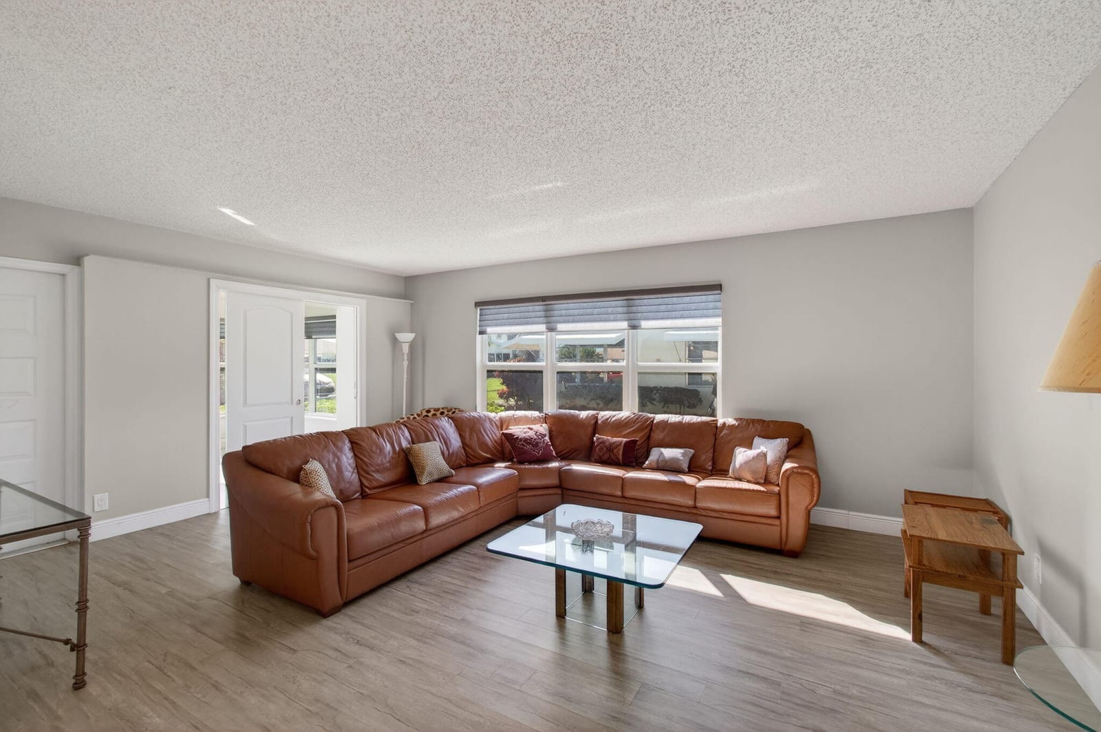 5392 Lakefront Boulevard A — photo 5