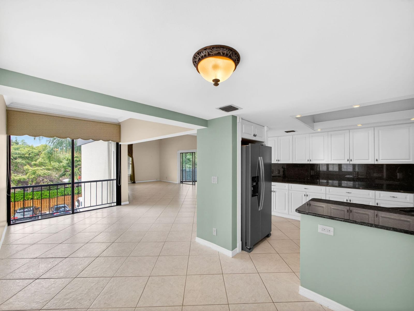 1660 Twelve Oaks Way 303, North Palm Beach, FL 33408 photo 13
