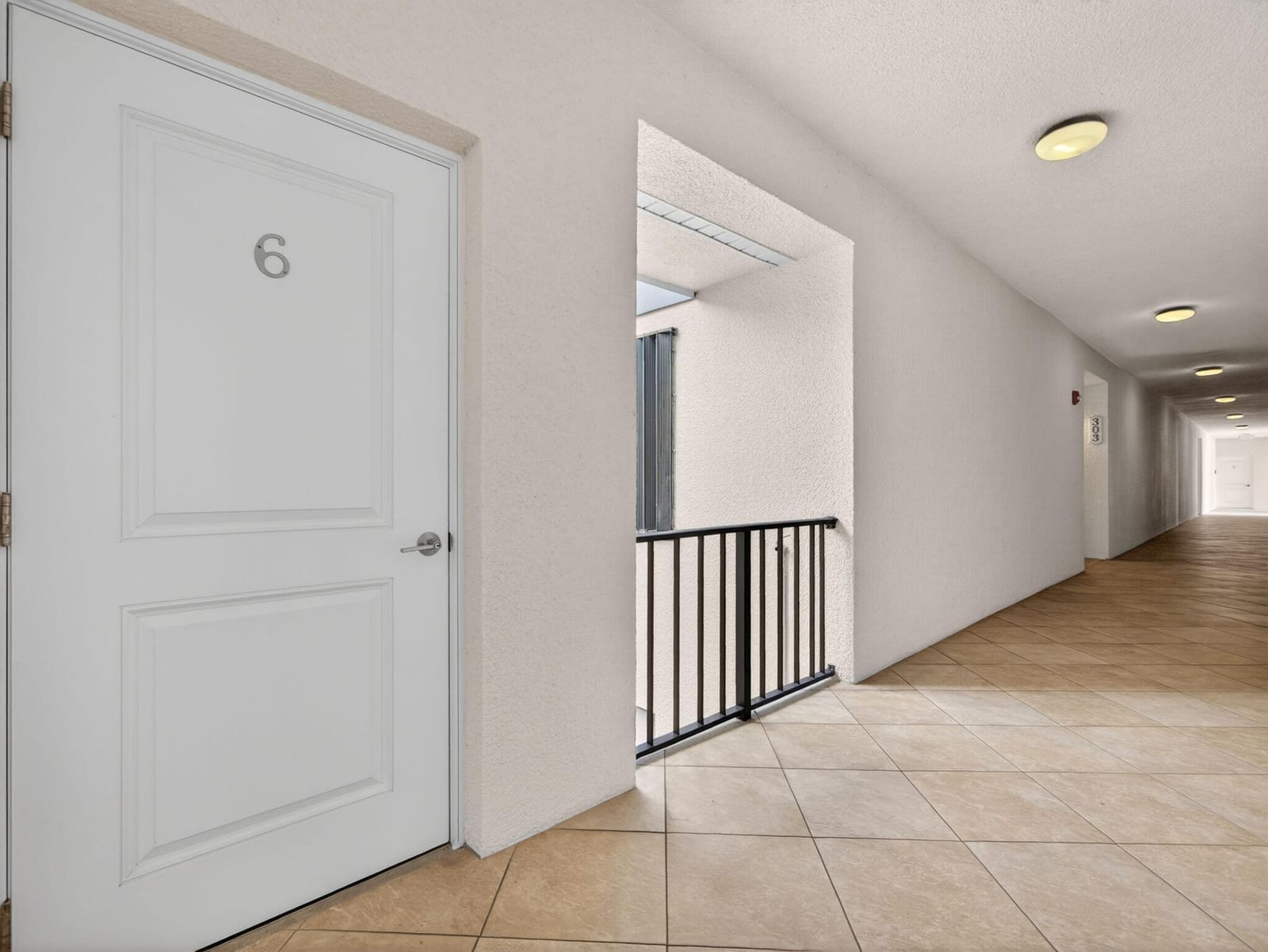 1660 Twelve Oaks Way 303, North Palm Beach, FL 33408 photo 15