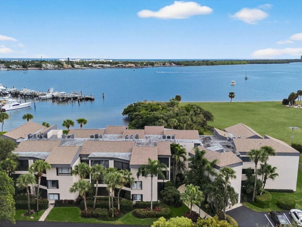 1660 Twelve Oaks Way 303, North Palm Beach, FL 33408 photo 20