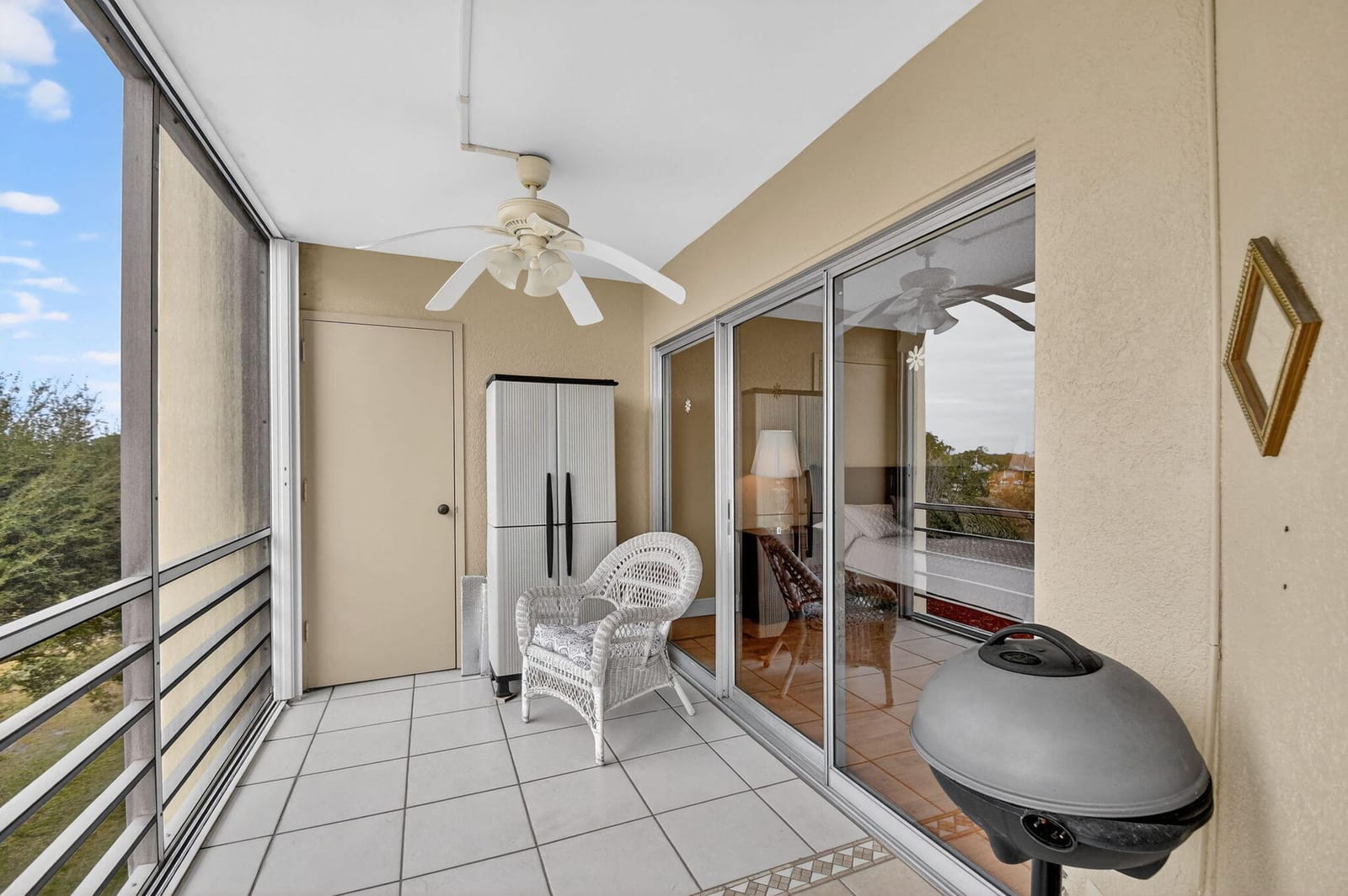 3871 Via Poinciana 404, Lake Worth, FL 33467 photo 6