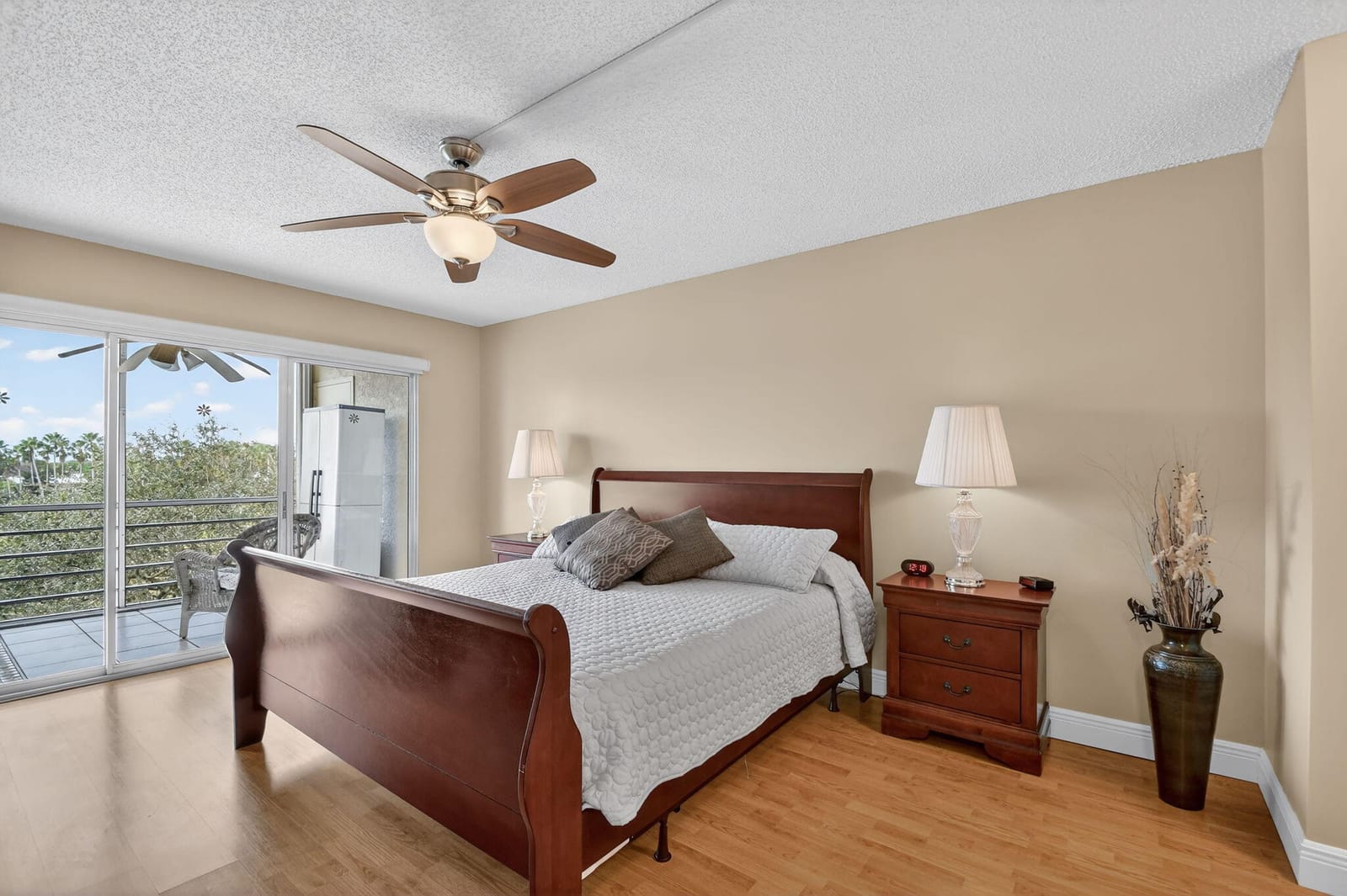 3871 Via Poinciana 404, Lake Worth, FL 33467 photo 7