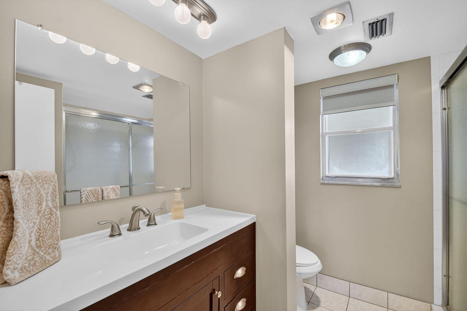 3871 Via Poinciana 404, Lake Worth, FL 33467 photo 11