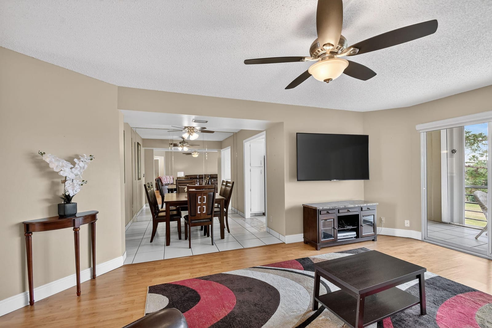 3871 Via Poinciana 404, Lake Worth, FL 33467 photo 2