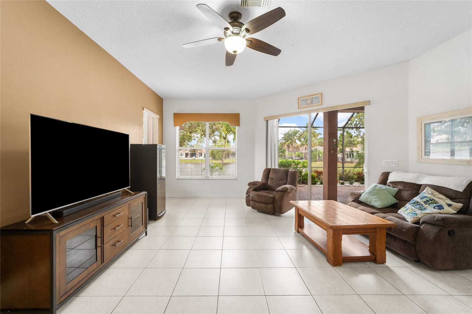 11183 NW 69th Place, Parkland, FL 33076 photo 14