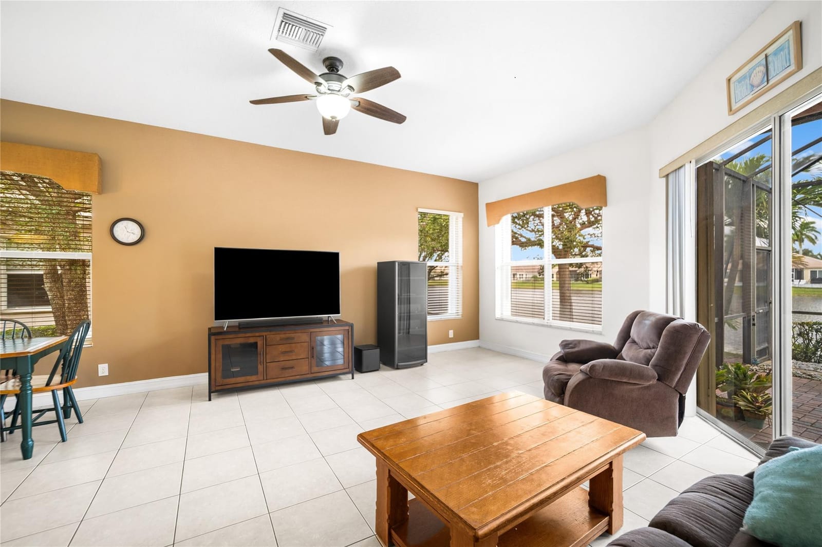 11183 NW 69th Place, Parkland, FL 33076 photo 15