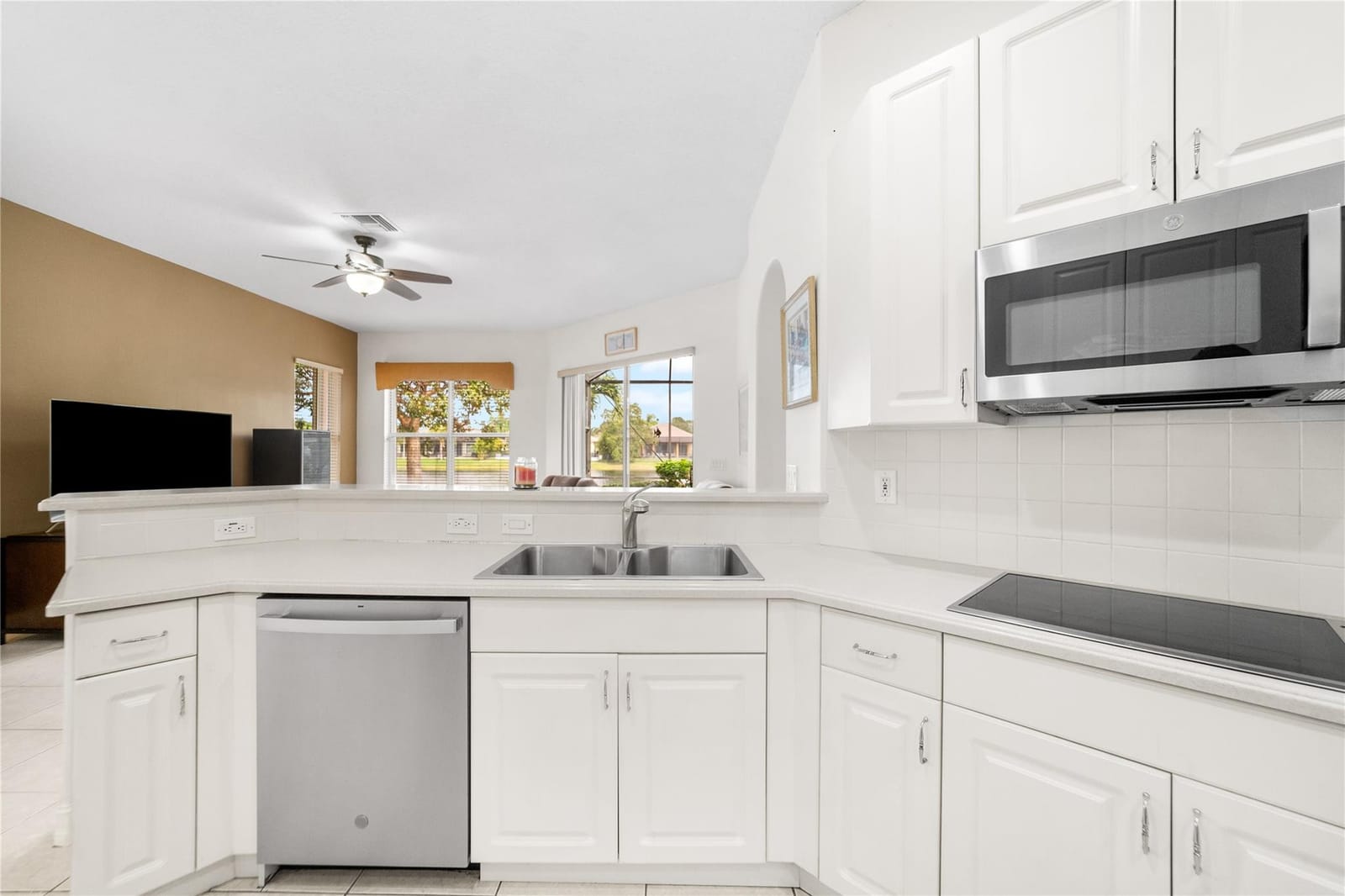 11183 NW 69th Place, Parkland, FL 33076 photo 10