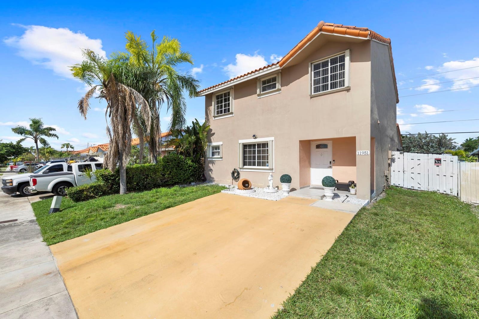 11951 SW 208th Terrace — photo 3