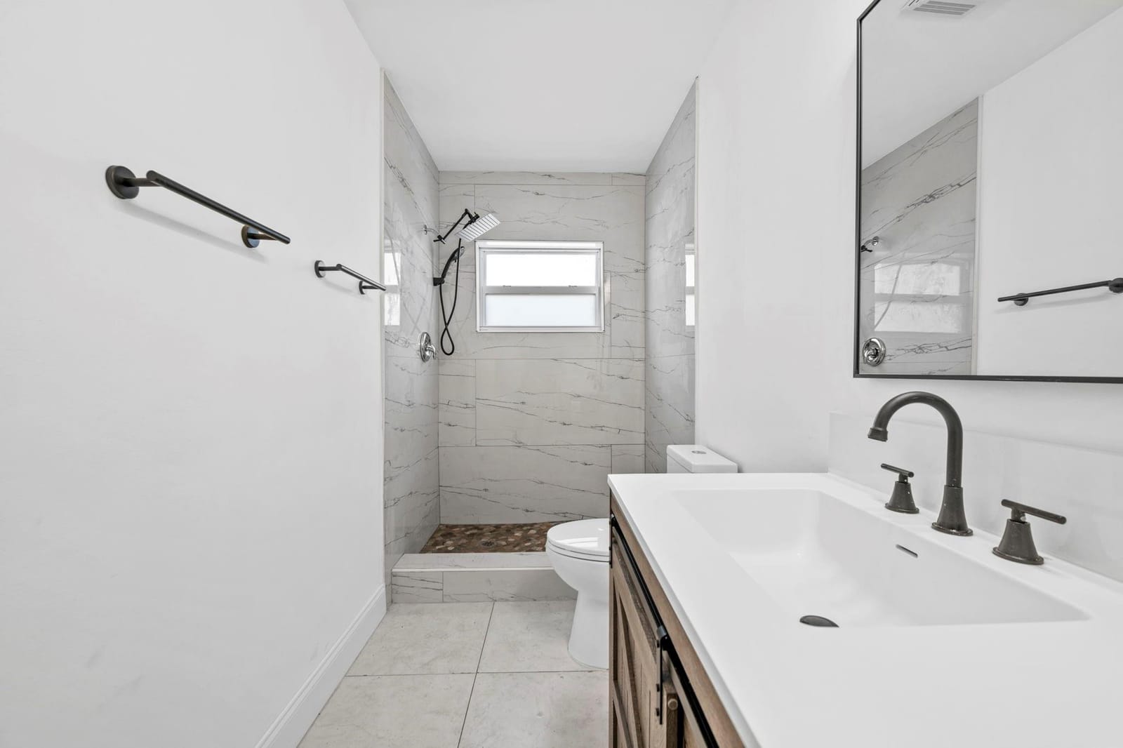 9203 NW 71st Street — photo 2