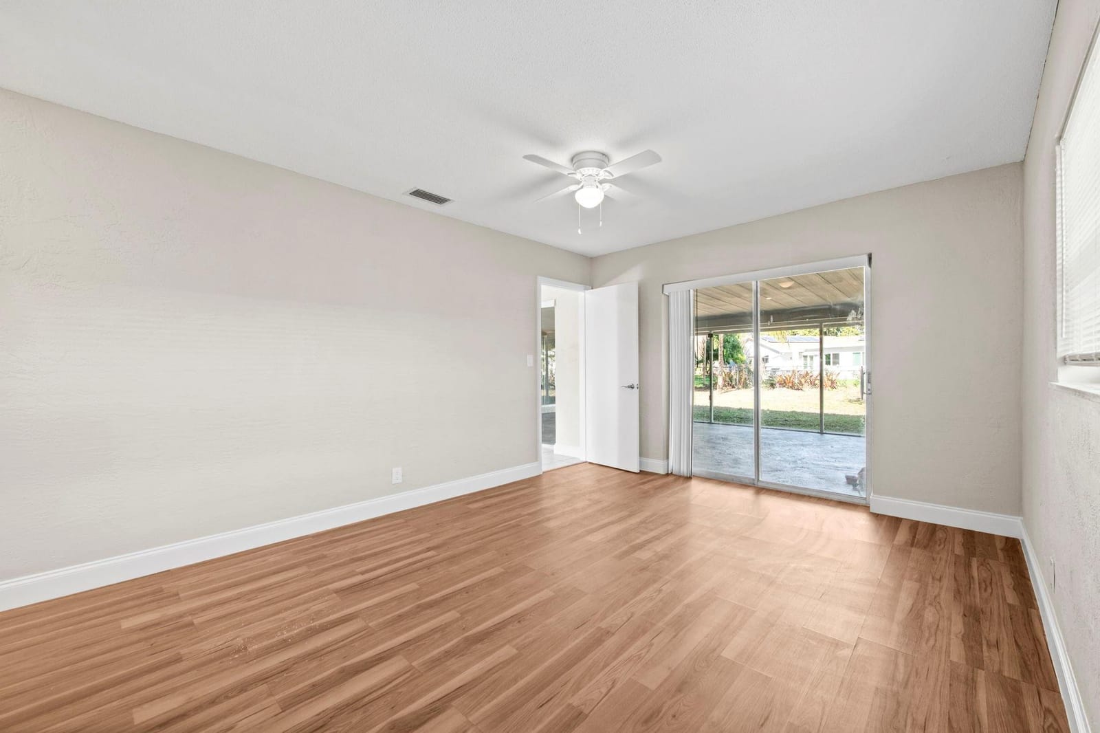 9203 NW 71st Street, Tamarac, FL 33321 photo 14