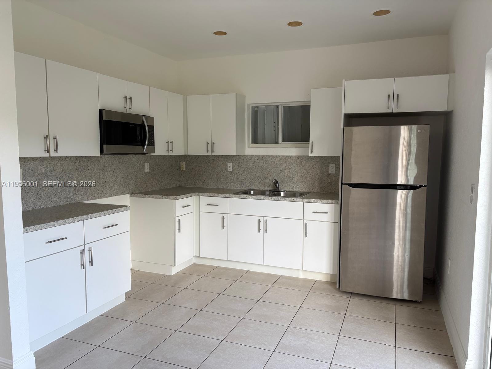 2916 NW 51st Street — photo 3