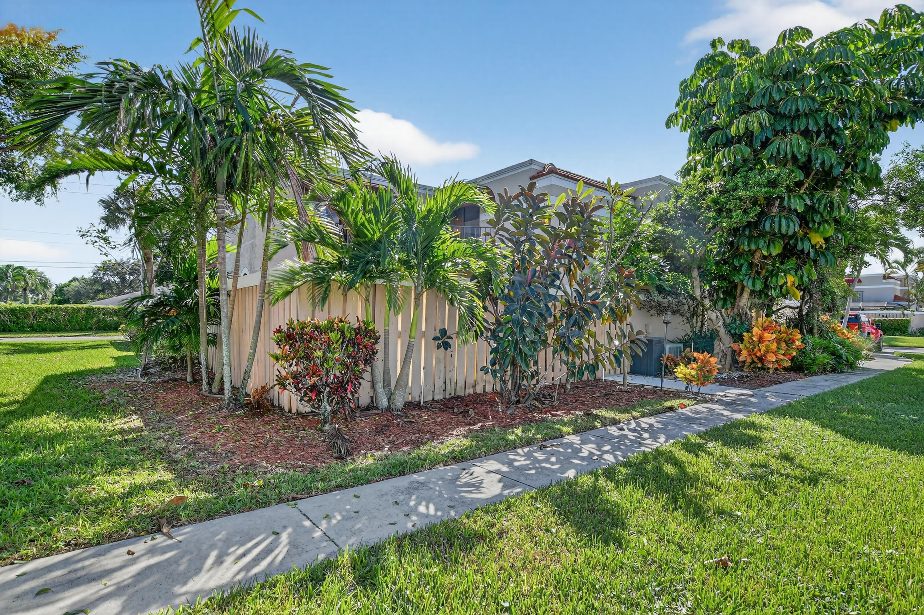 4005 Village Drive B, Delray Beach, FL 33445, Delray Beach