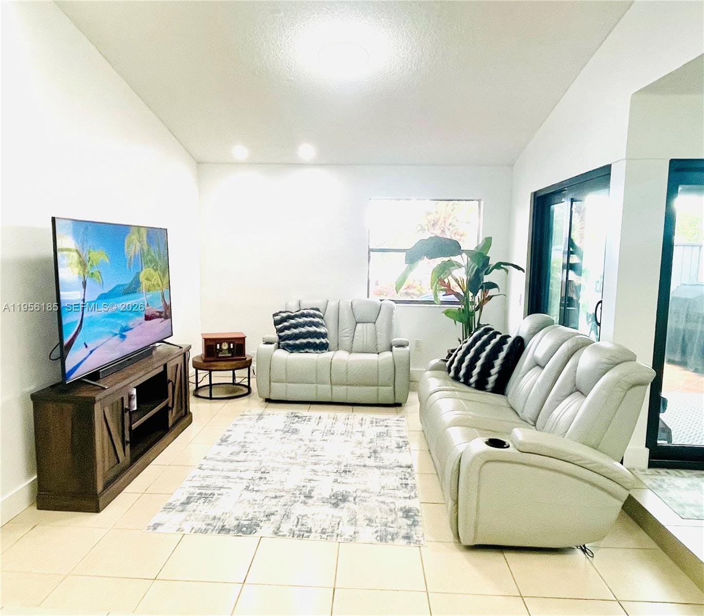 17355 NW 66th Court, Hialeah, FL 33015 photo 12