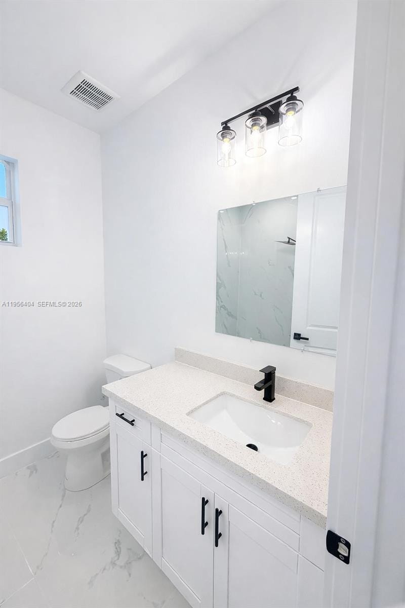 3901 E 19th Street — photo 7