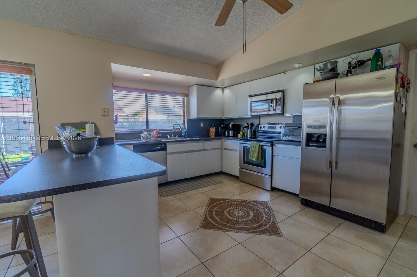 20013 NW 62nd Place, Hialeah, FL 33015