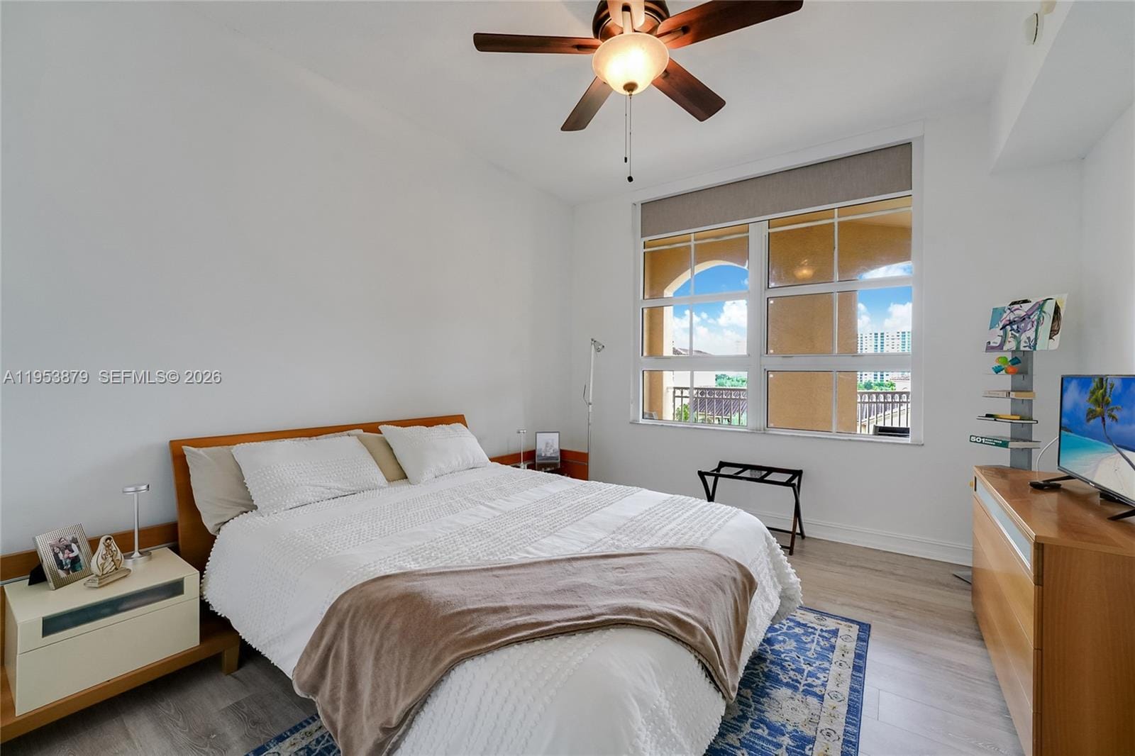 3001 NE 185th Street 612 — photo 12