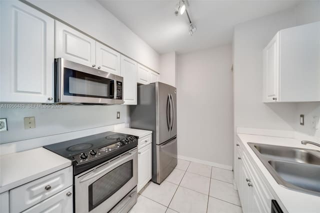 6831 SW 44th Street 304, sold in Gables Court Condo, Miami, FL