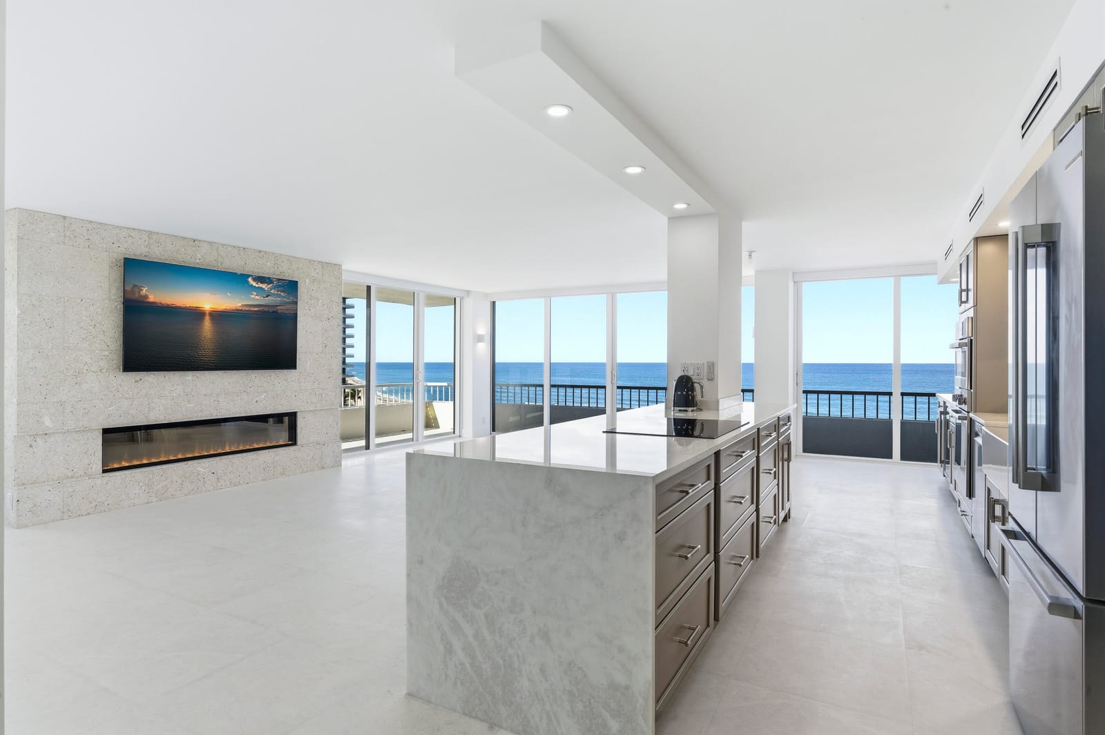 5510 N Ocean Drive 7c — photo 2