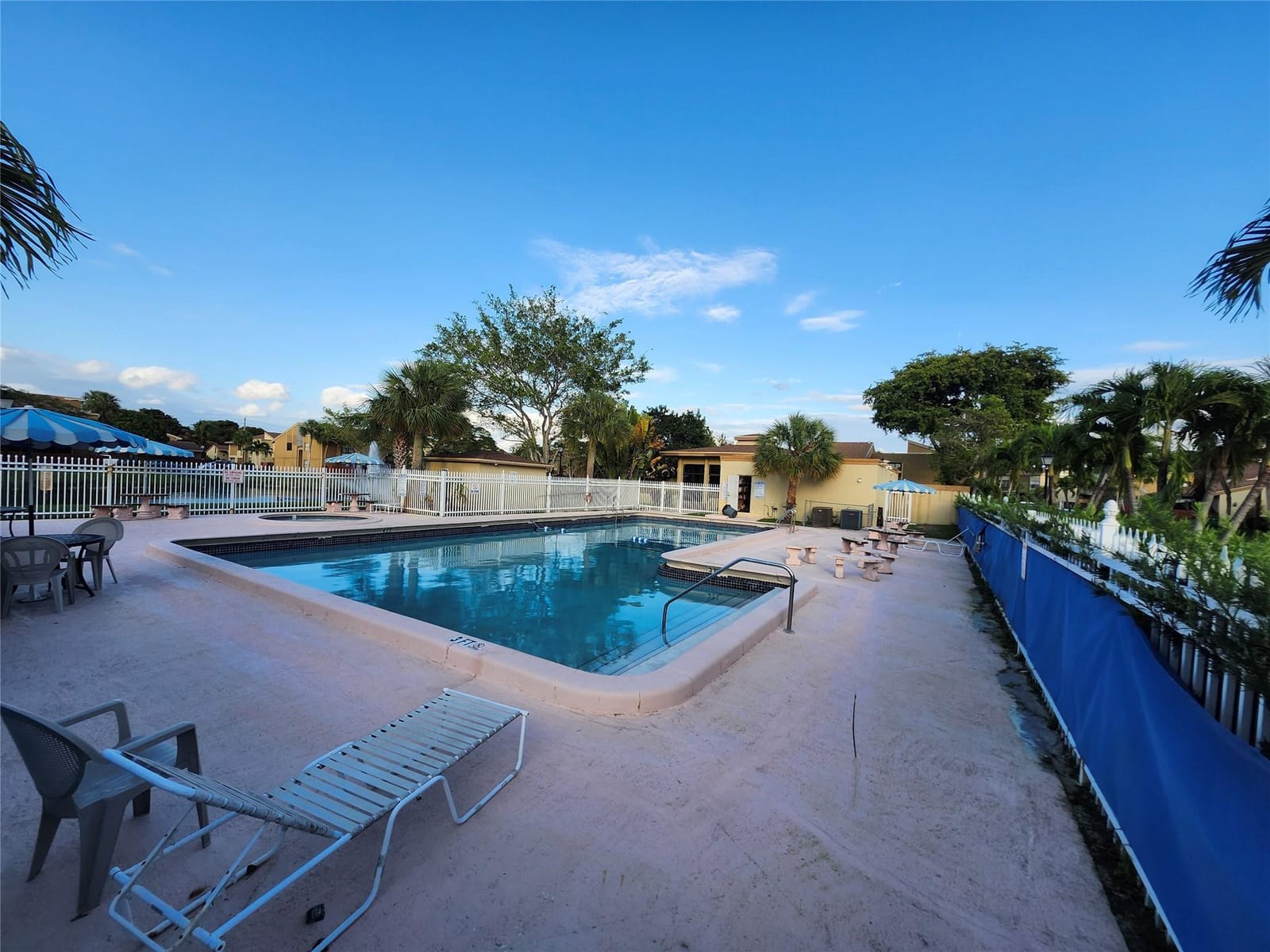3027 E Missionwood Lane B-51, Miramar, FL 33025 photo 4