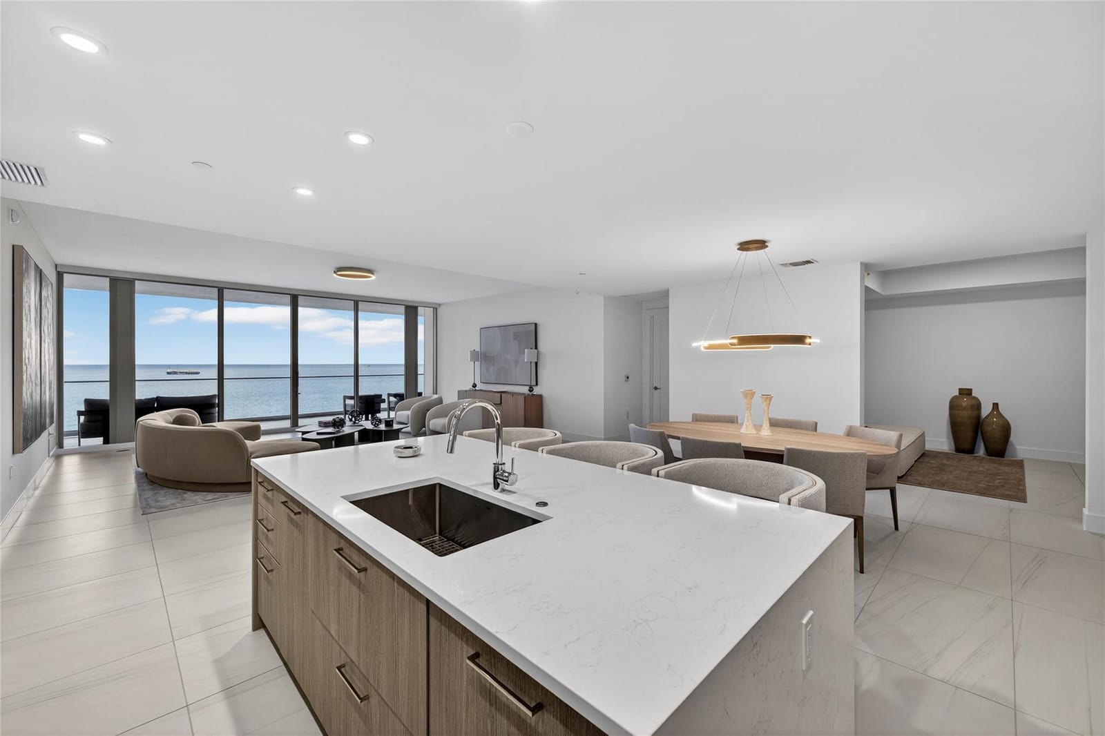 153 N Seabreeze 1901-s, Fort Lauderdale, FL 33304 photo 16