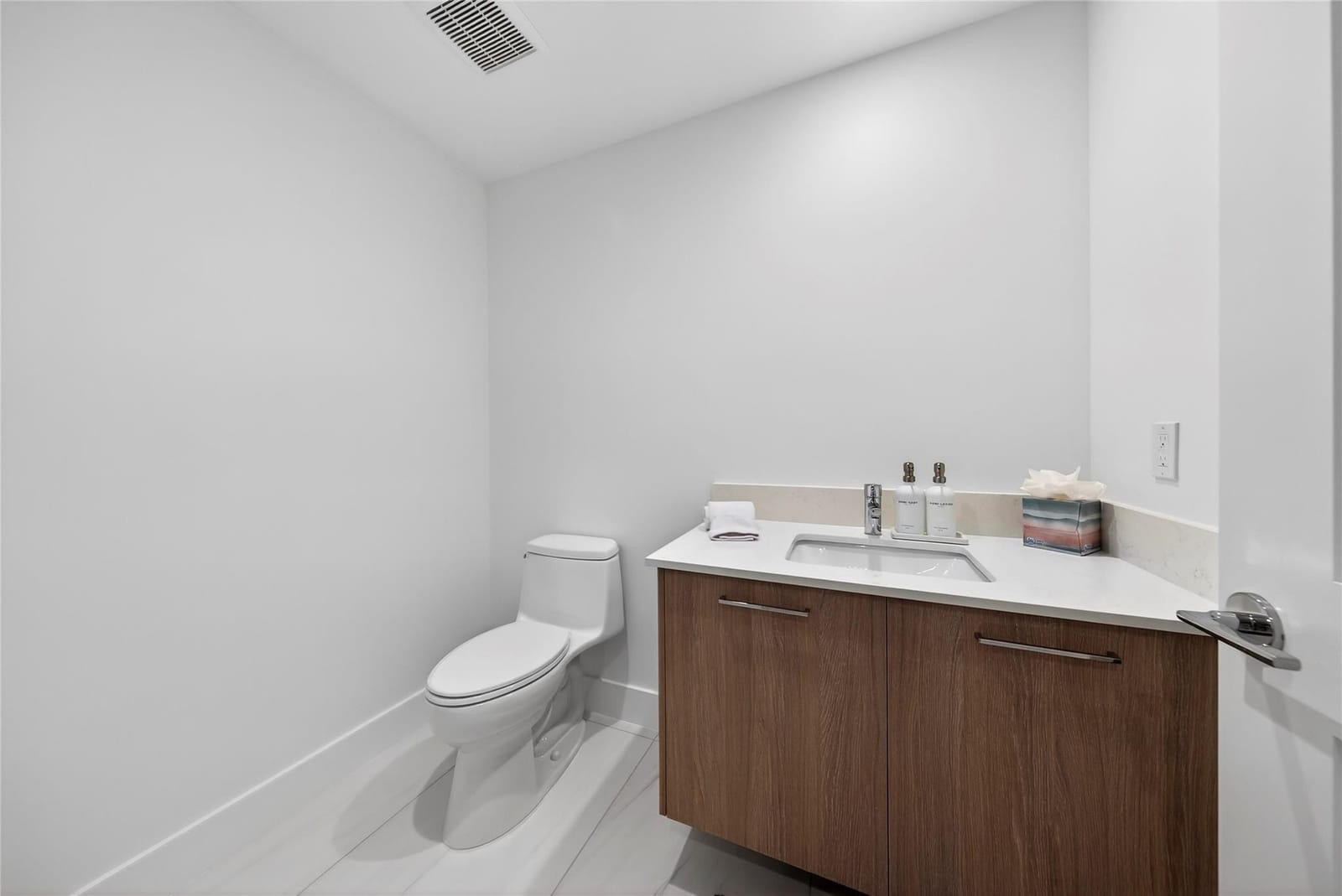 153 N Seabreeze 1901-s, Fort Lauderdale, FL 33304 photo 29