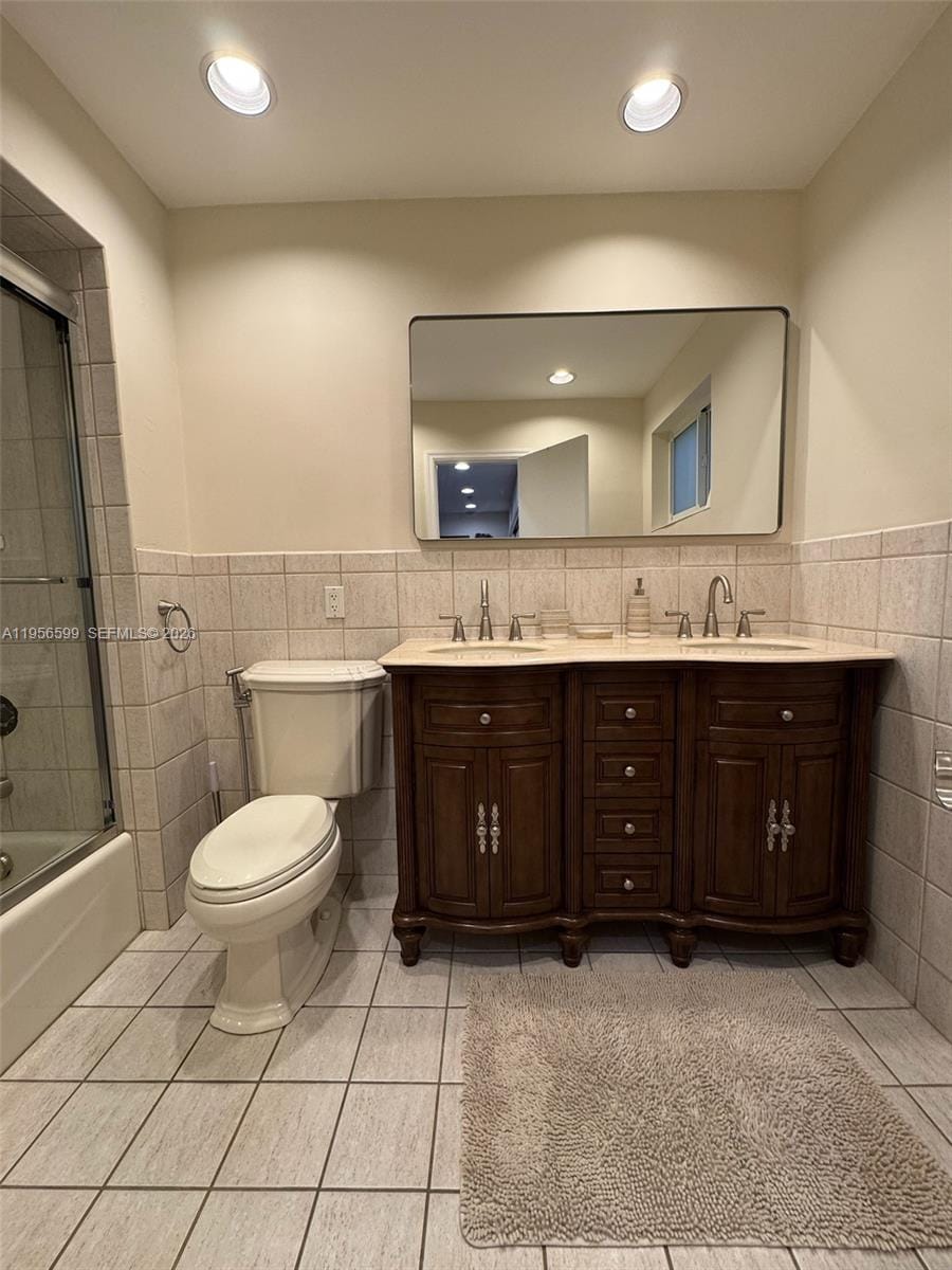 1110 Redbird Avenue, Miami Springs, FL 33166 photo 17