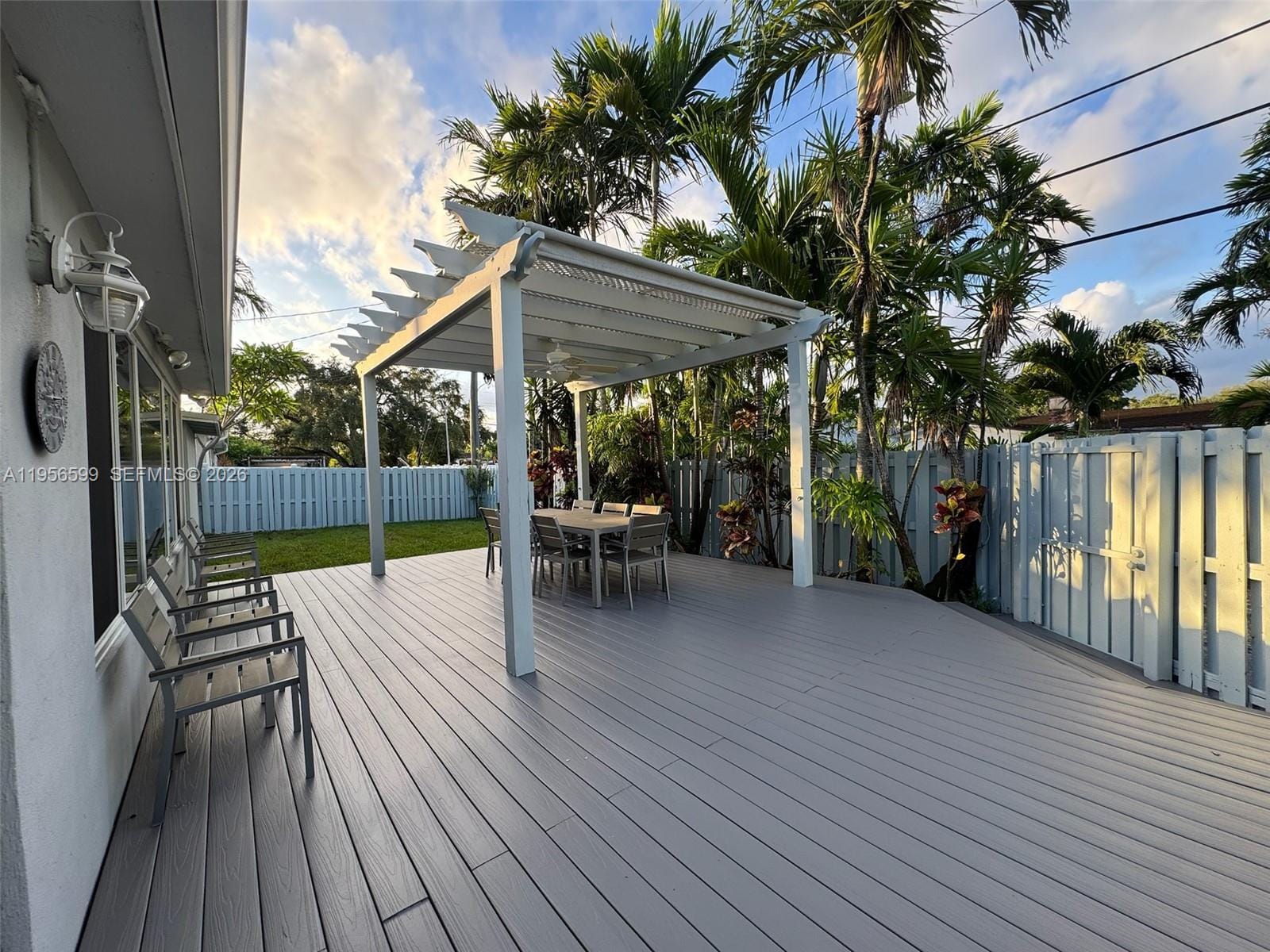 1110 Redbird Avenue, Miami Springs, FL 33166 photo 24