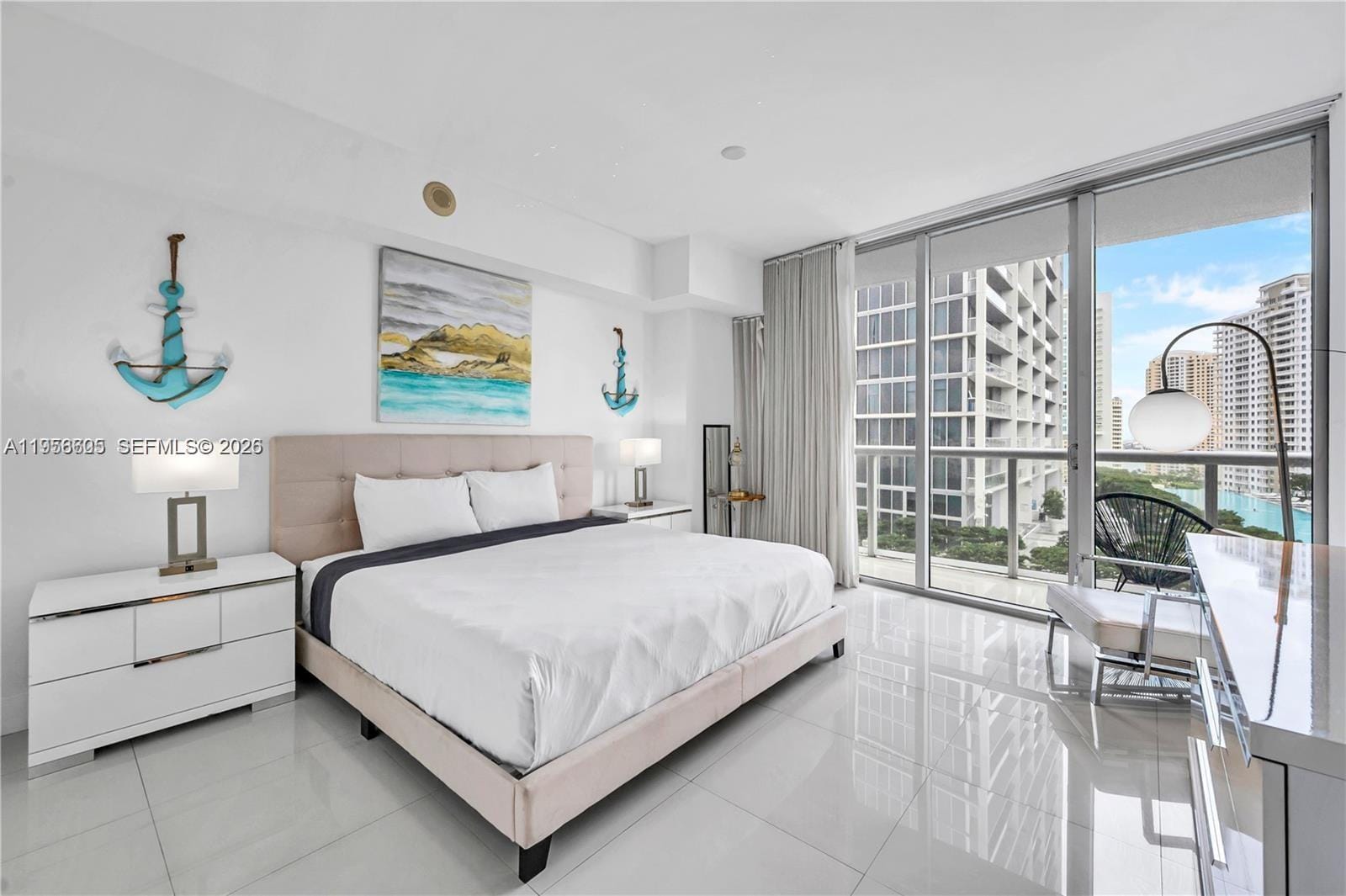 485 Brickell Avenue 1711 — photo 11