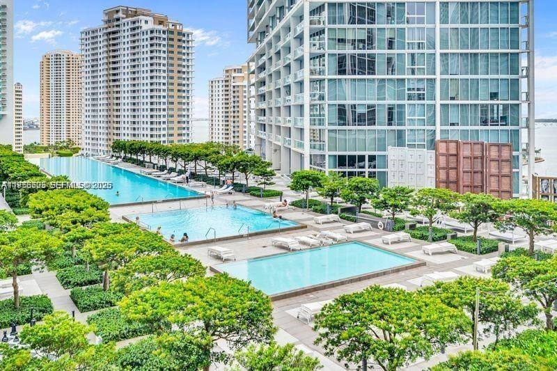 485 Brickell Avenue 1711 — photo 3