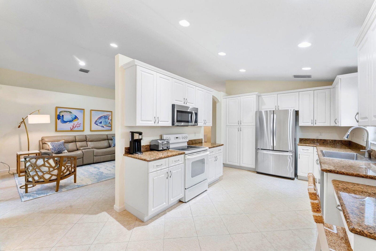9804 Tallyrand Drive — photo 12