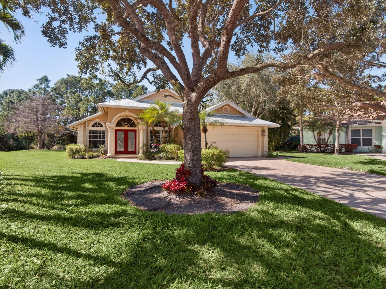8388 SW Masthead Drive, Stuart, FL 34997 photo 2