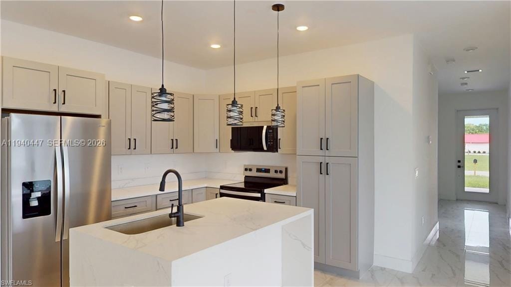 2045 Carver Avenue — photo 3