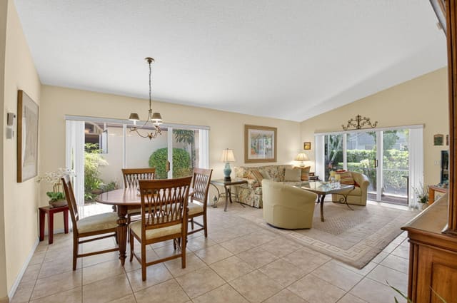 11563 Colonnade Drive, Boynton Beach, FL 33437