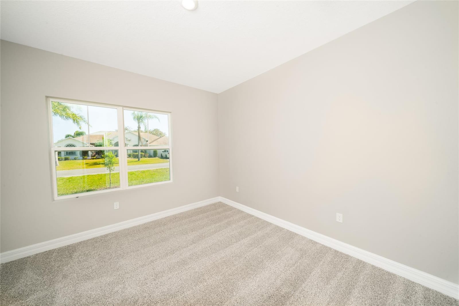 4737 Myrtle Beach Drive, Sebring, FL 33872 photo 13