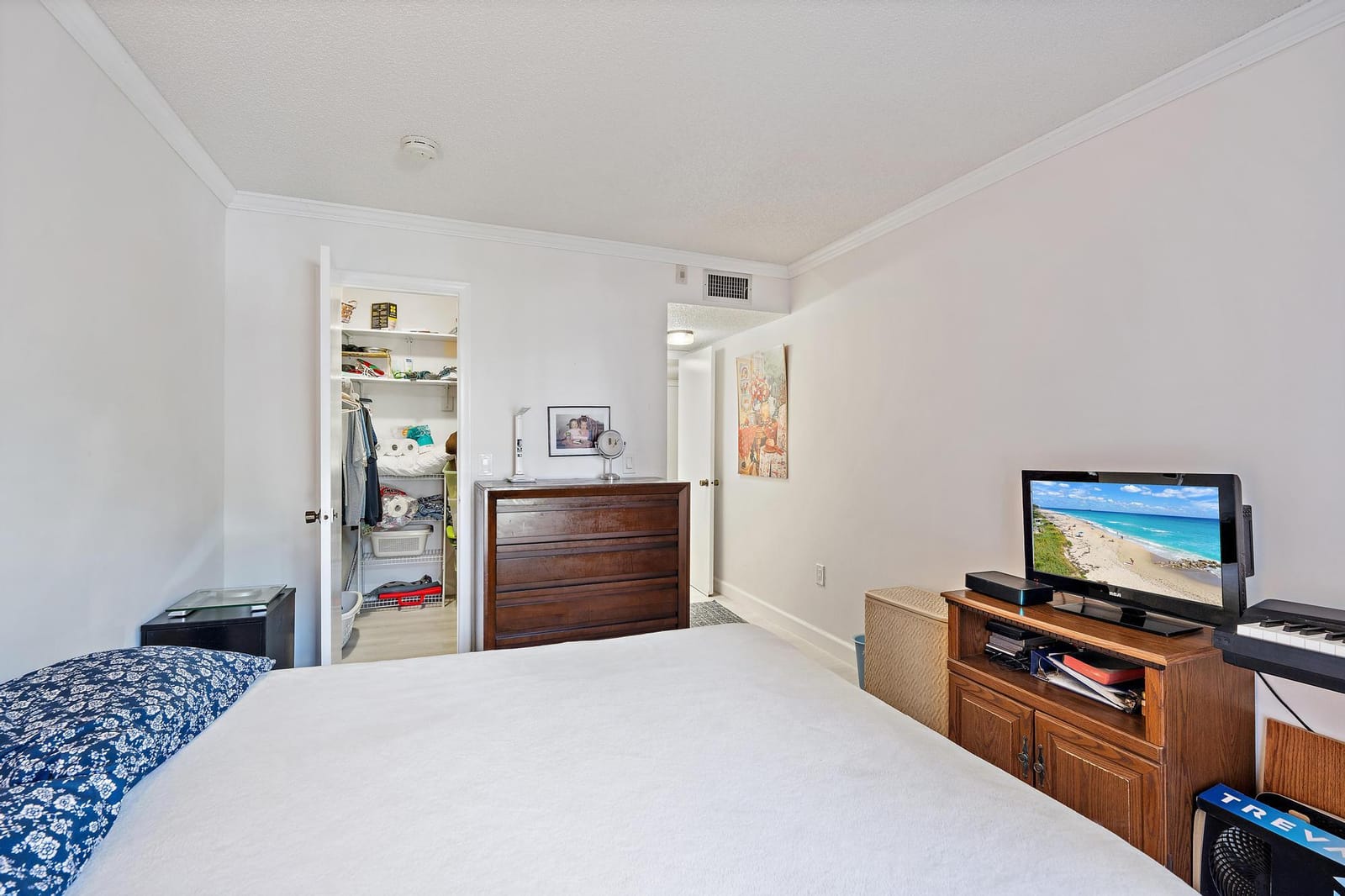 1516 S Lakeside Drive 207 — photo 6