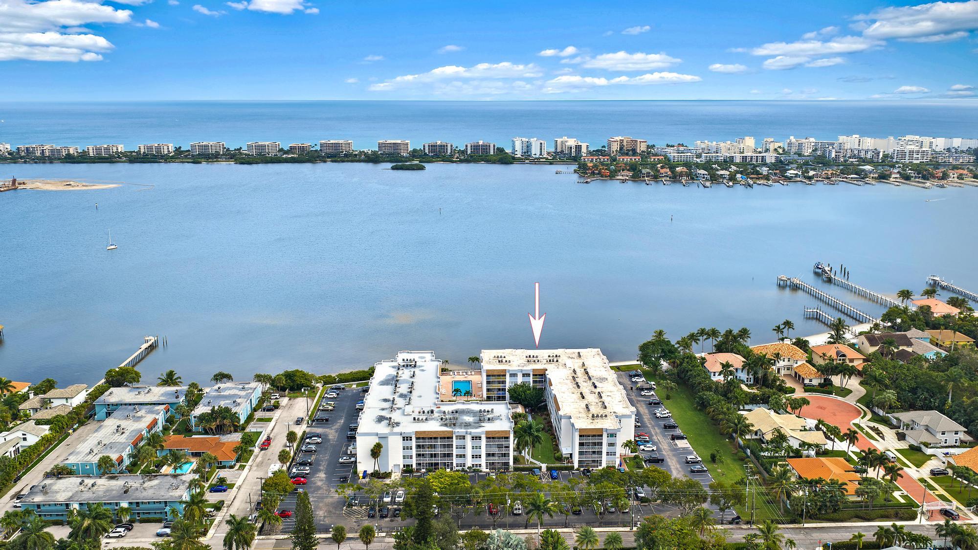1516 S Lakeside Drive 207, Lake Worth Beach, FL 33460, Lake Worth Beach