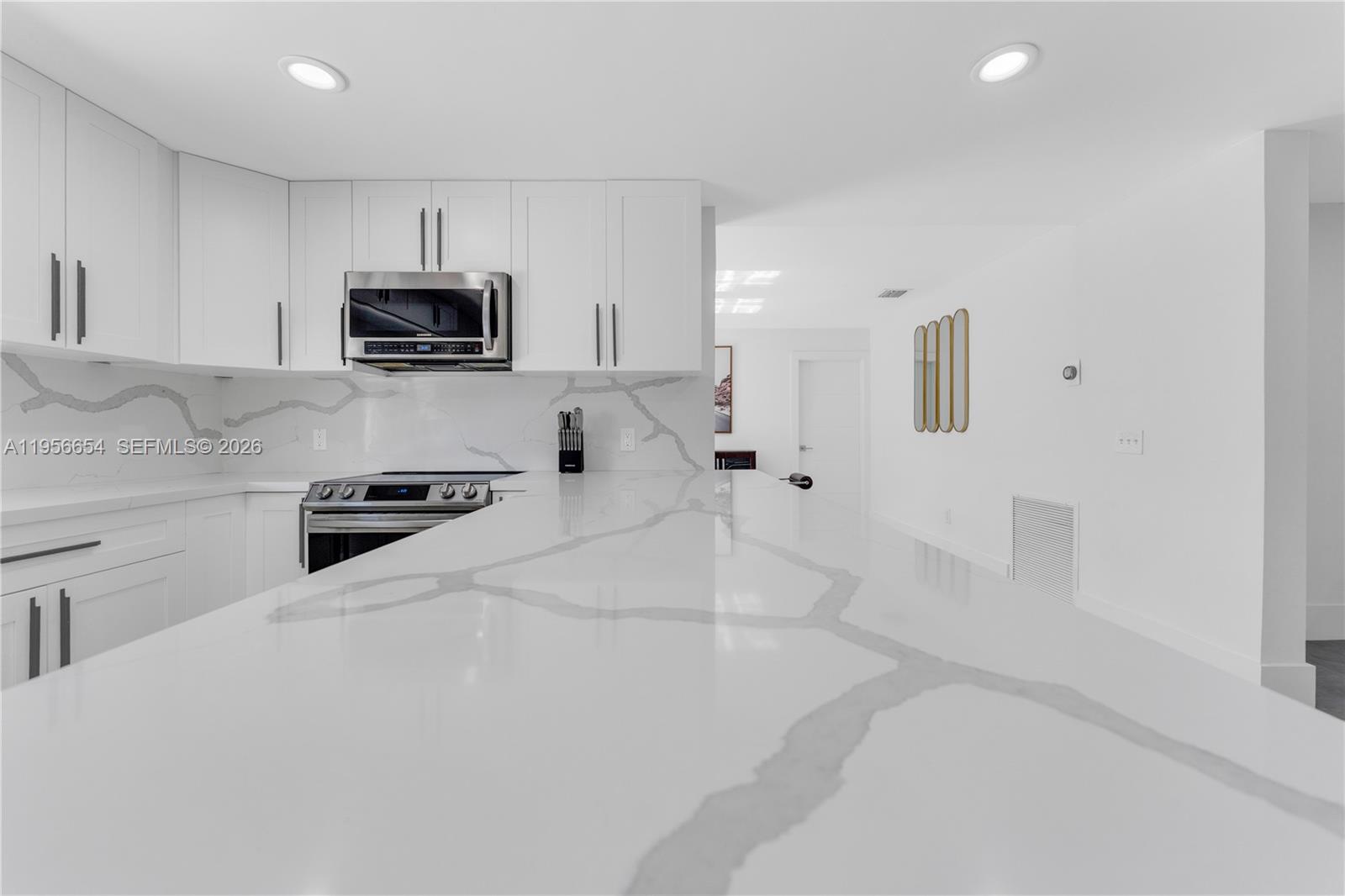 11824 SW 43rd Court, Davie, FL 33330 photo 22