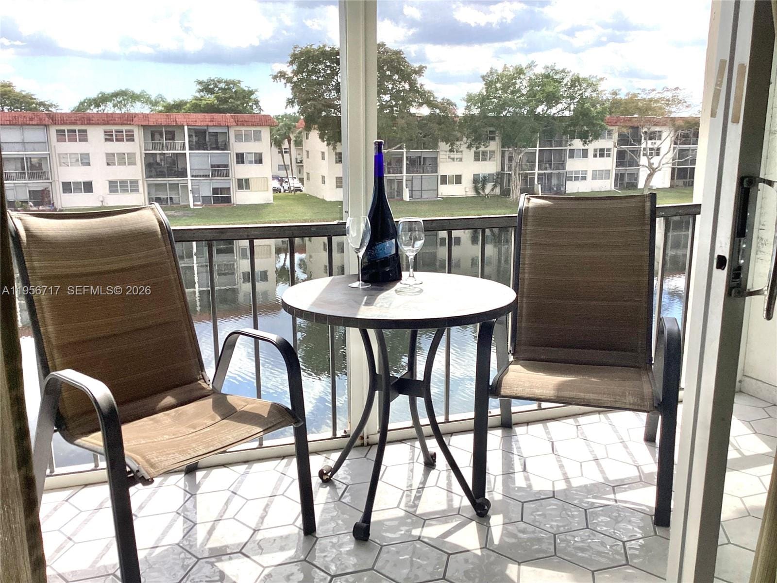 361 S Hollybrook Drive 305, Pembroke Pines, FL 33025 photo 17