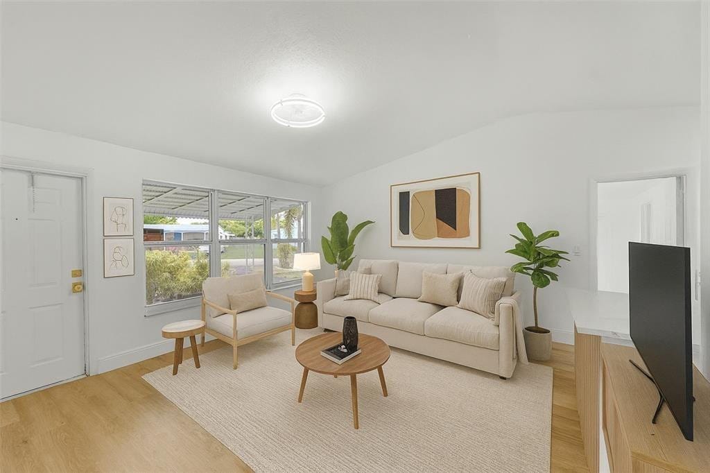 2628 NW 58th Avenue — photo 3