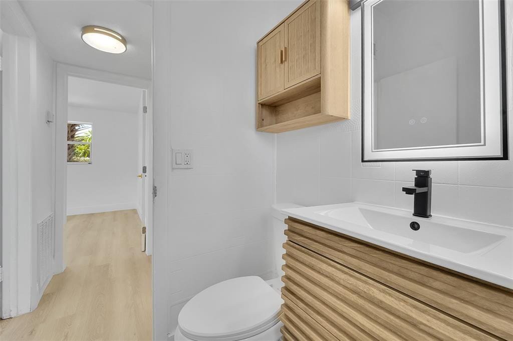 2628 NW 58th Avenue — photo 10