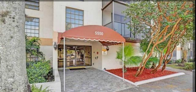 5550 NW 44th Street 106B, sold in Inverwood Condo, Lauderhill, FL