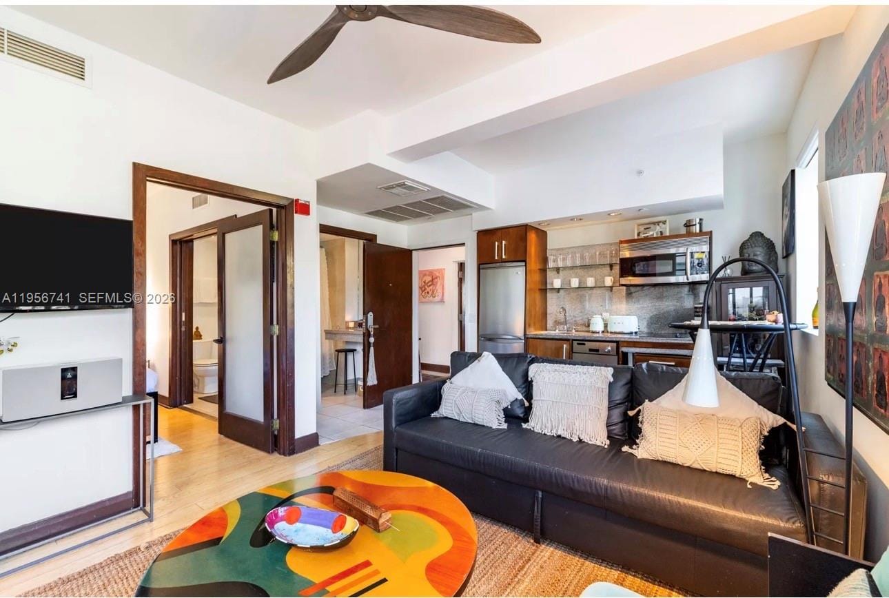 1036 Ocean Drive B201, Miami Beach, FL 33139 photo 22