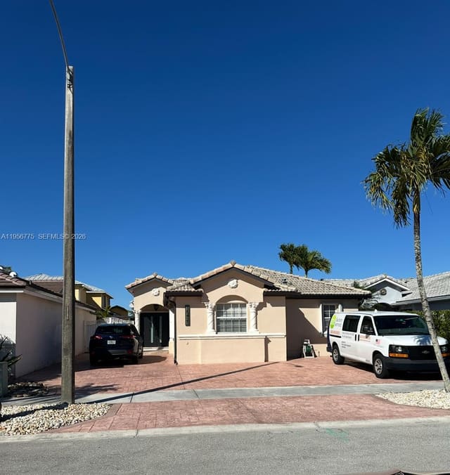 15421 SW 95th Lane, sold in Peral Sub, Miami, FL