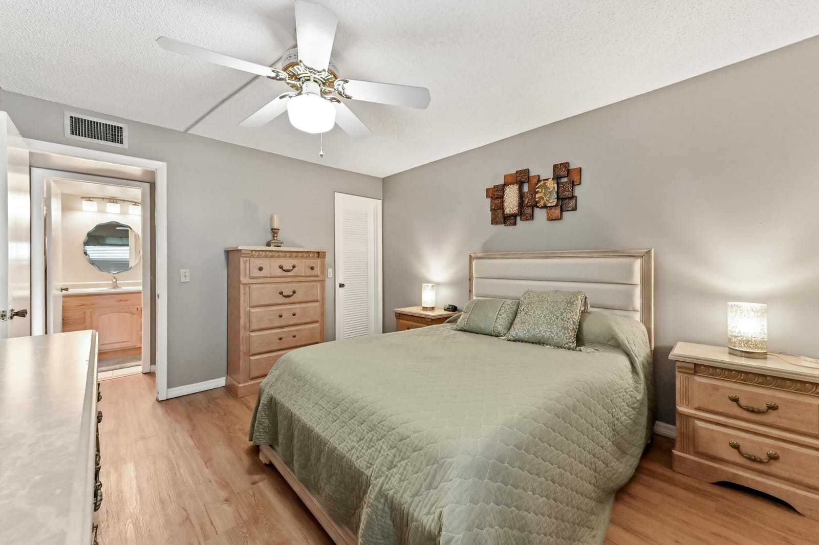 302 Capri G, Delray Beach, FL 33484 photo 16
