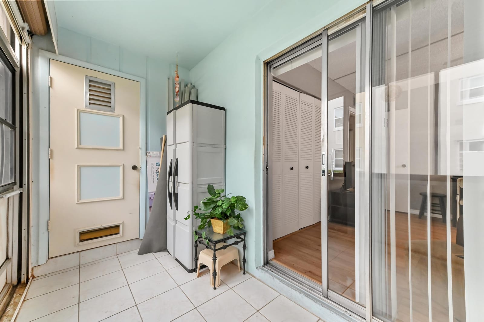 302 Capri G, Delray Beach, FL 33484 photo 19