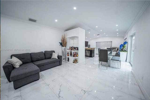 17404 SW 142nd Place, Miami, FL 33177