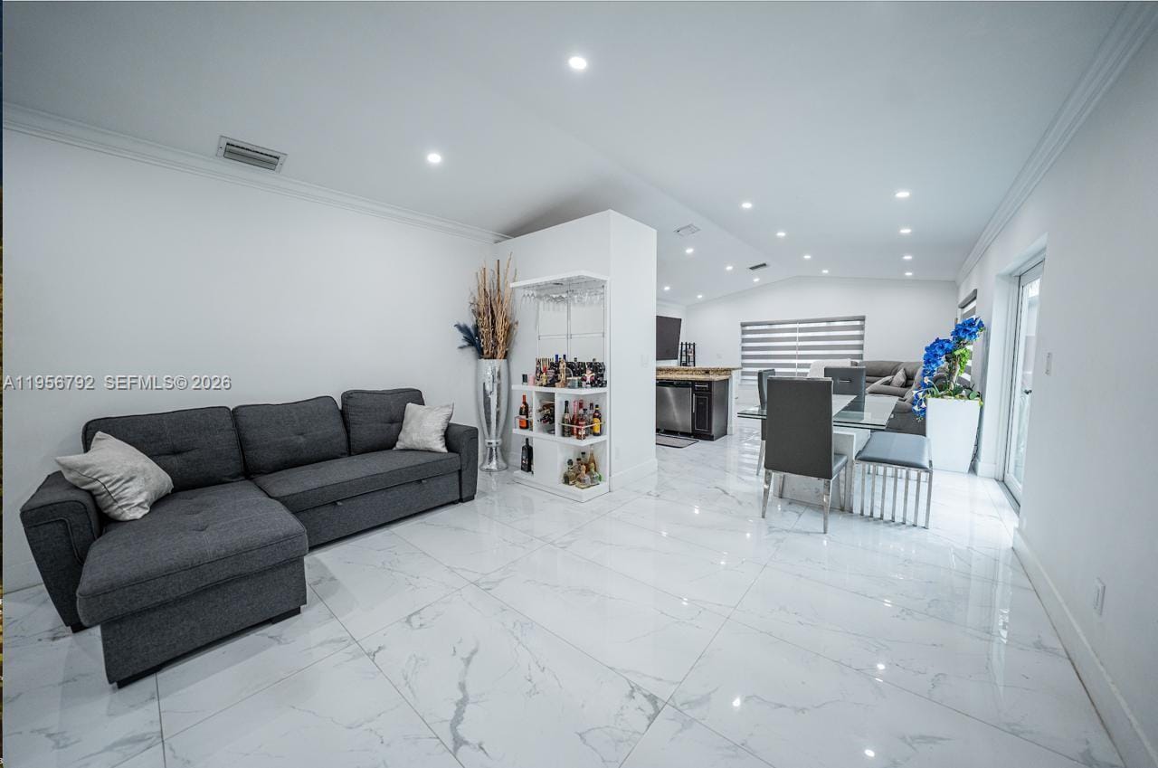 17404 SW 142nd Place, Miami, FL 33177