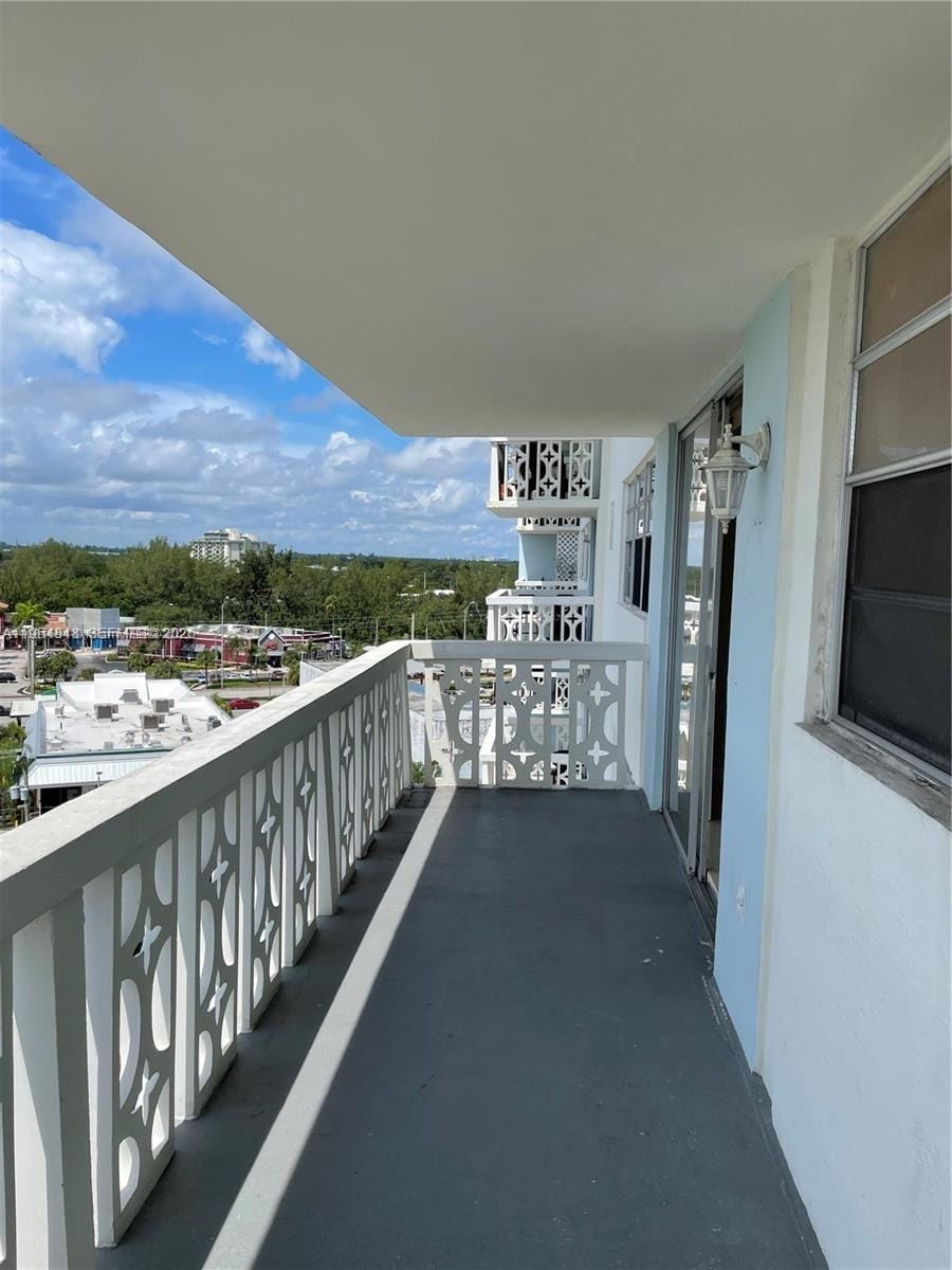 13155 Ixora Court 901, North Miami, FL 33181 photo 14